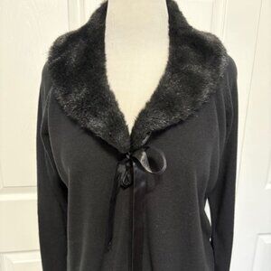 WHITE STAG SWEATER WITH FAUX FUR COLLAR - XL